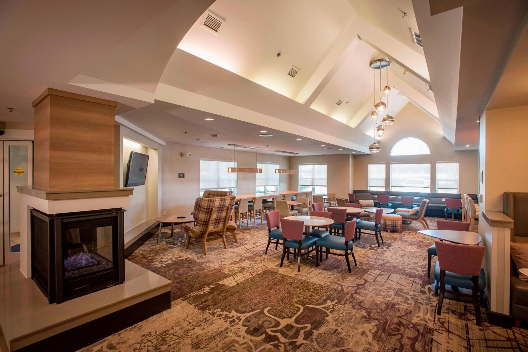 Residence Inn By Marriott Pensacola Downtown Экстерьер фото